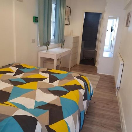 亨顿Star London Brent Street Cosy 1-Bed Hideaway公寓 外观 照片